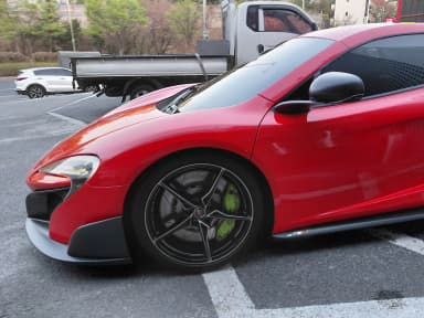 675LT