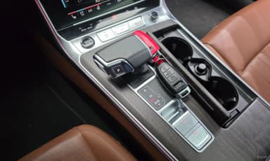 A6 (C8)