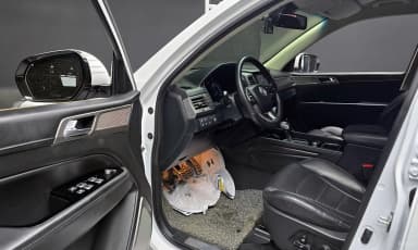 G4 Rexton