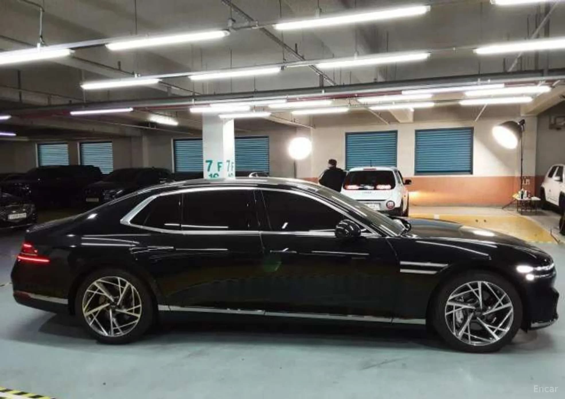 G90 (RS4)