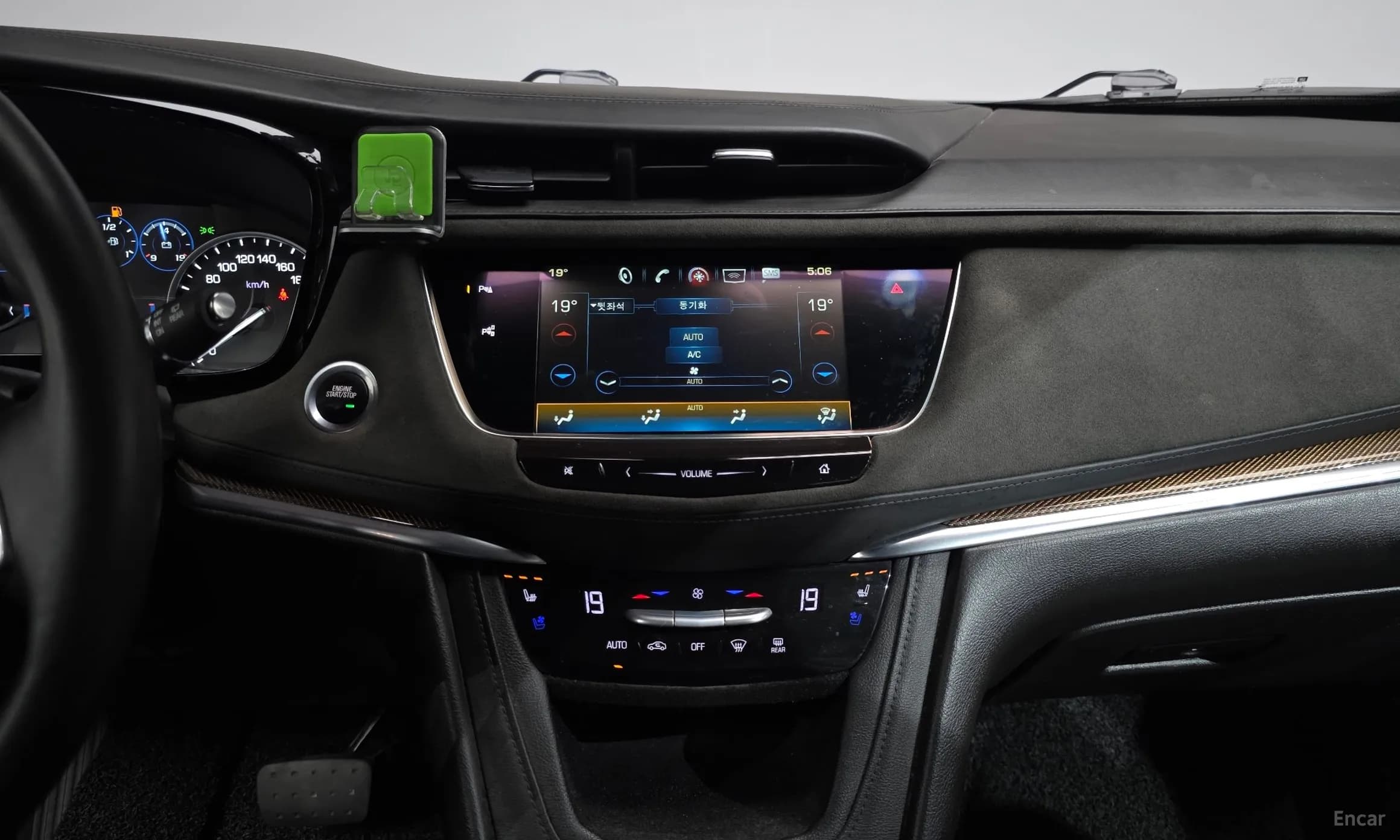 XT5