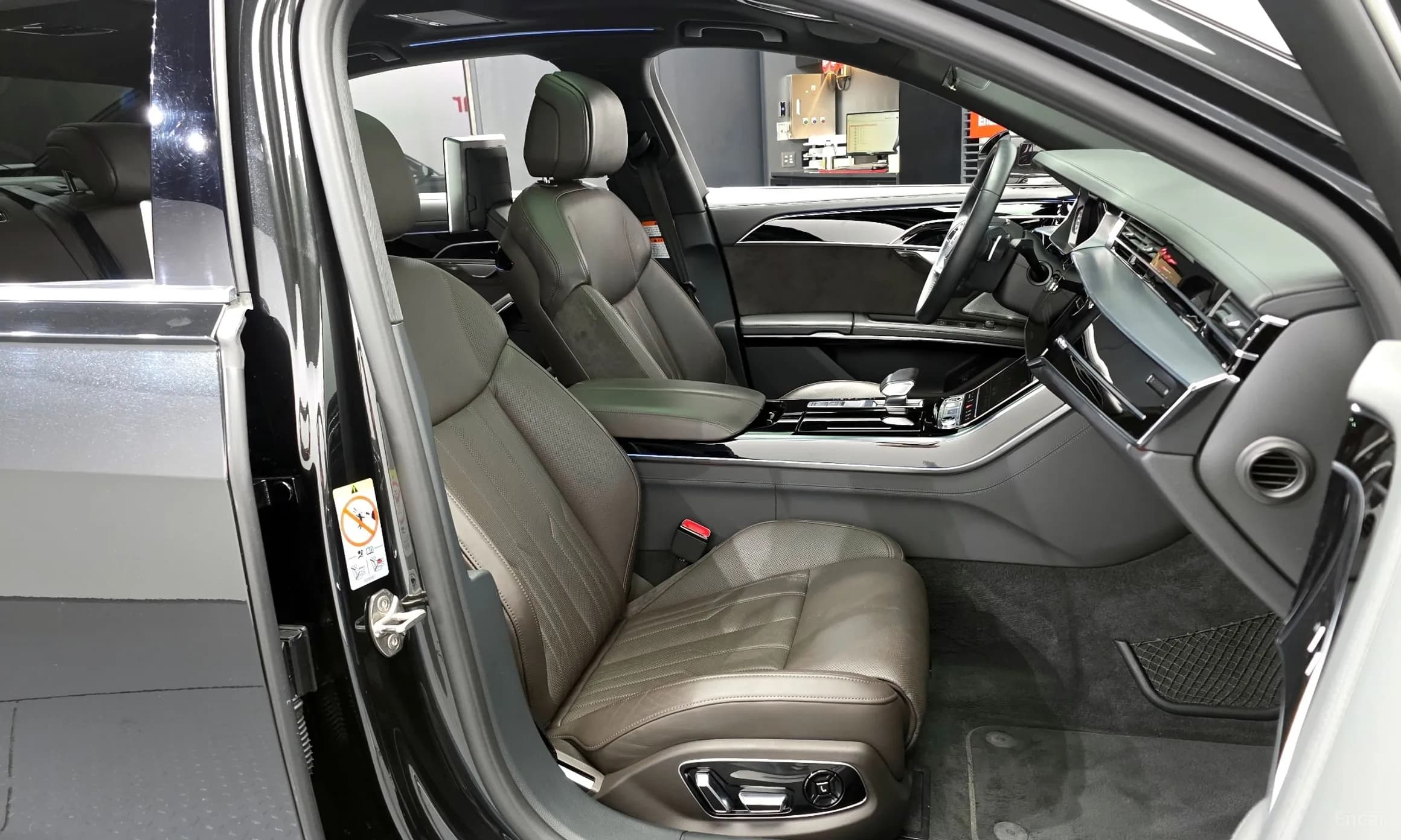 A8 (D5)