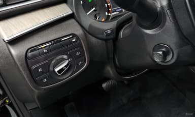 QX50 (P71A)