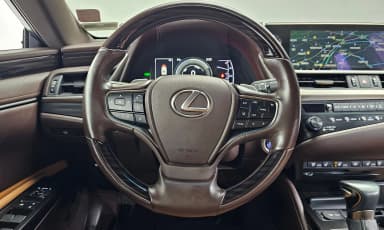 ES300h 7th Generation