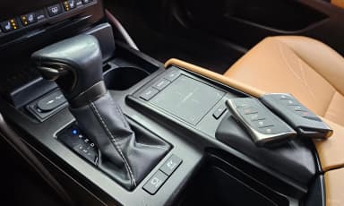 ES300h 7th Generation