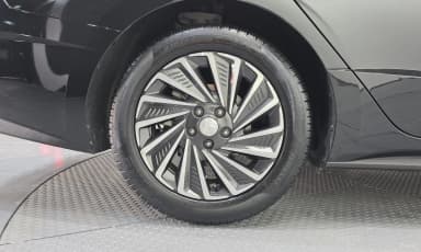 Sonata Hybrid (DN8)