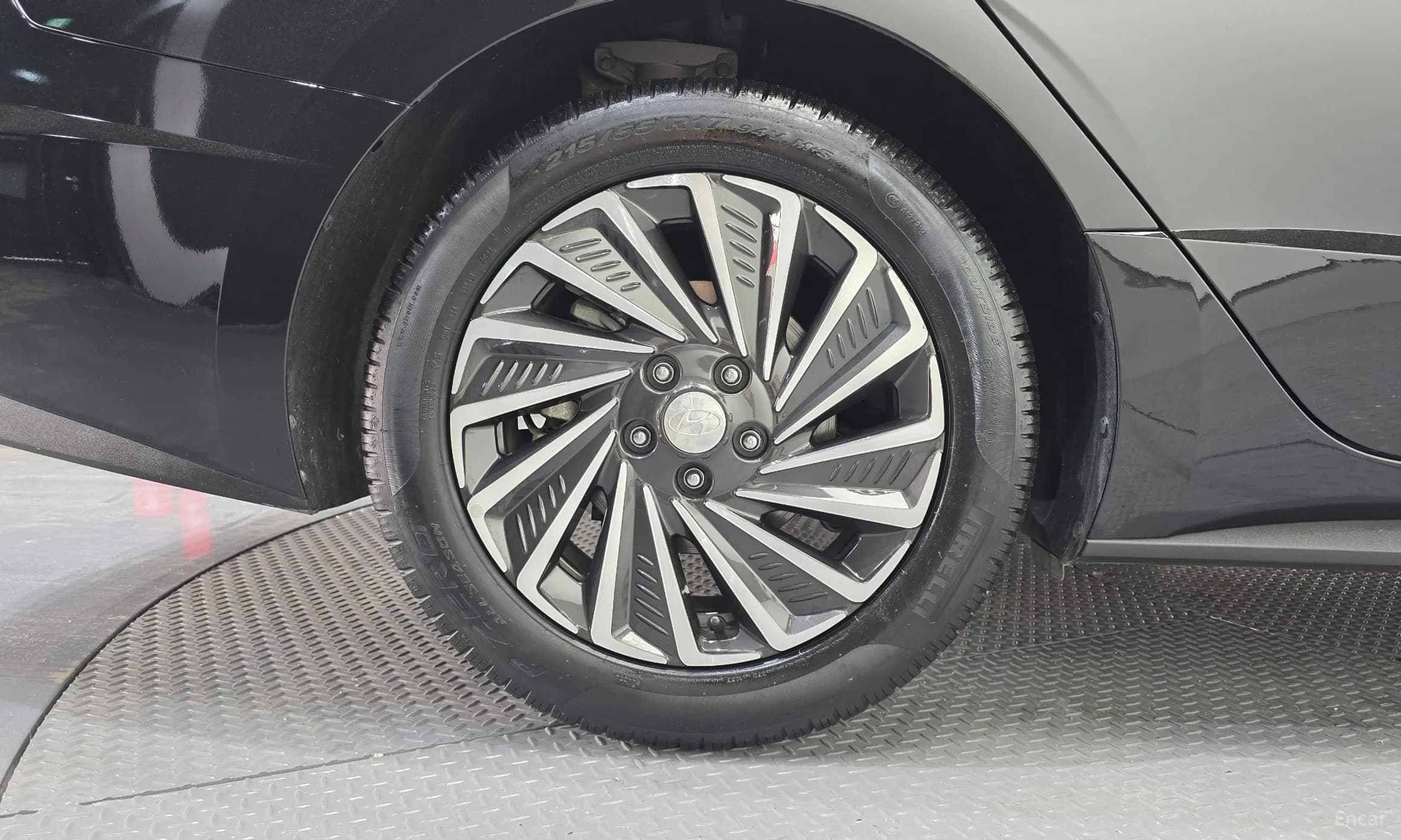 Sonata Hybrid (DN8)