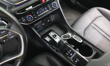 Sonata Hybrid (DN8)