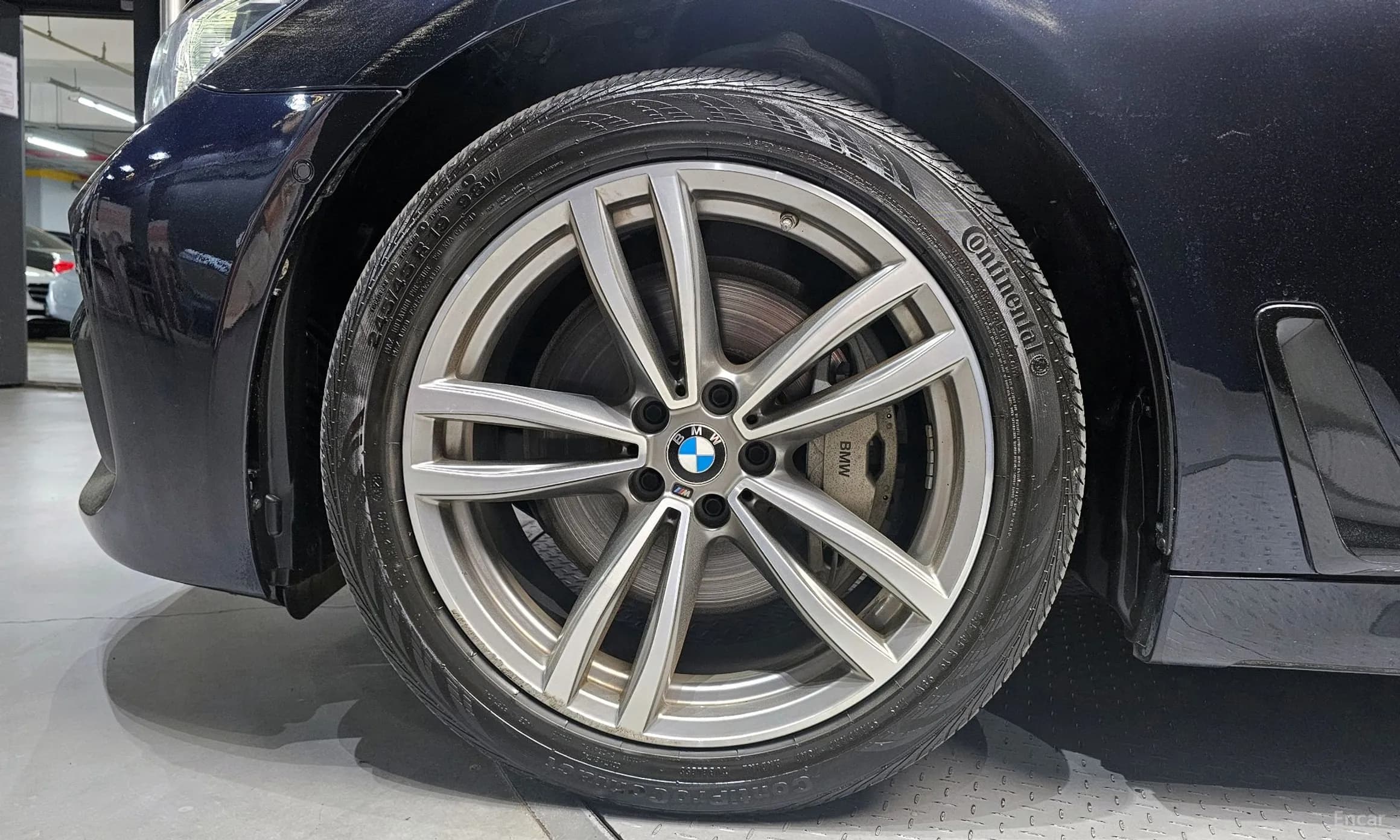 7 Series (G11)
