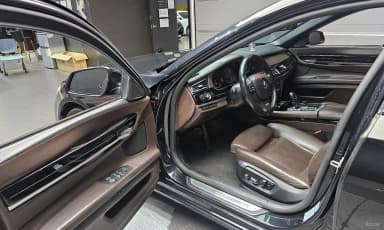 7 Series (F01)