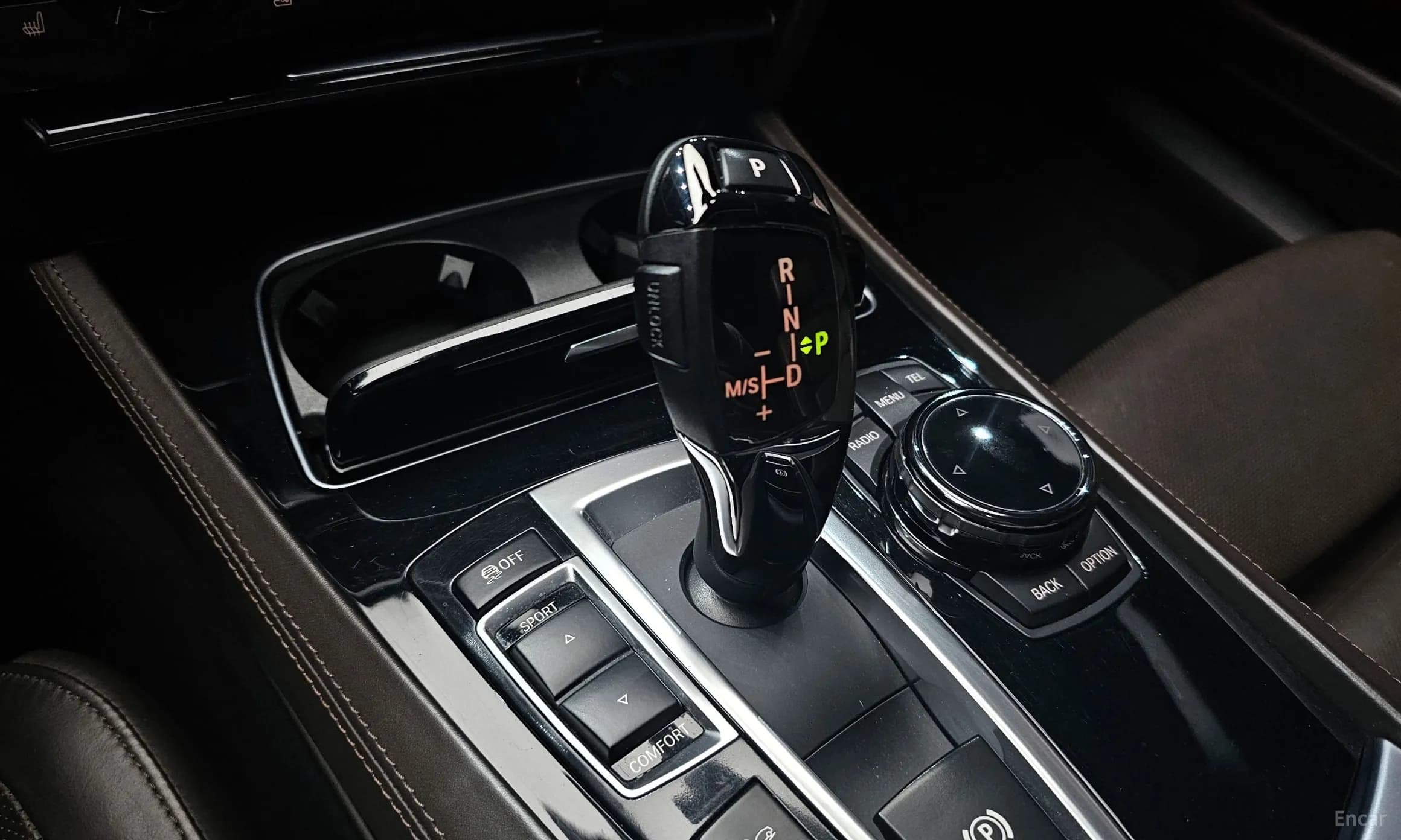 7 Series (F01)