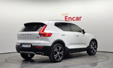 XC40