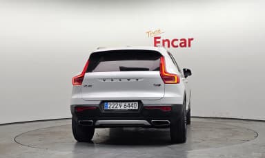 XC40