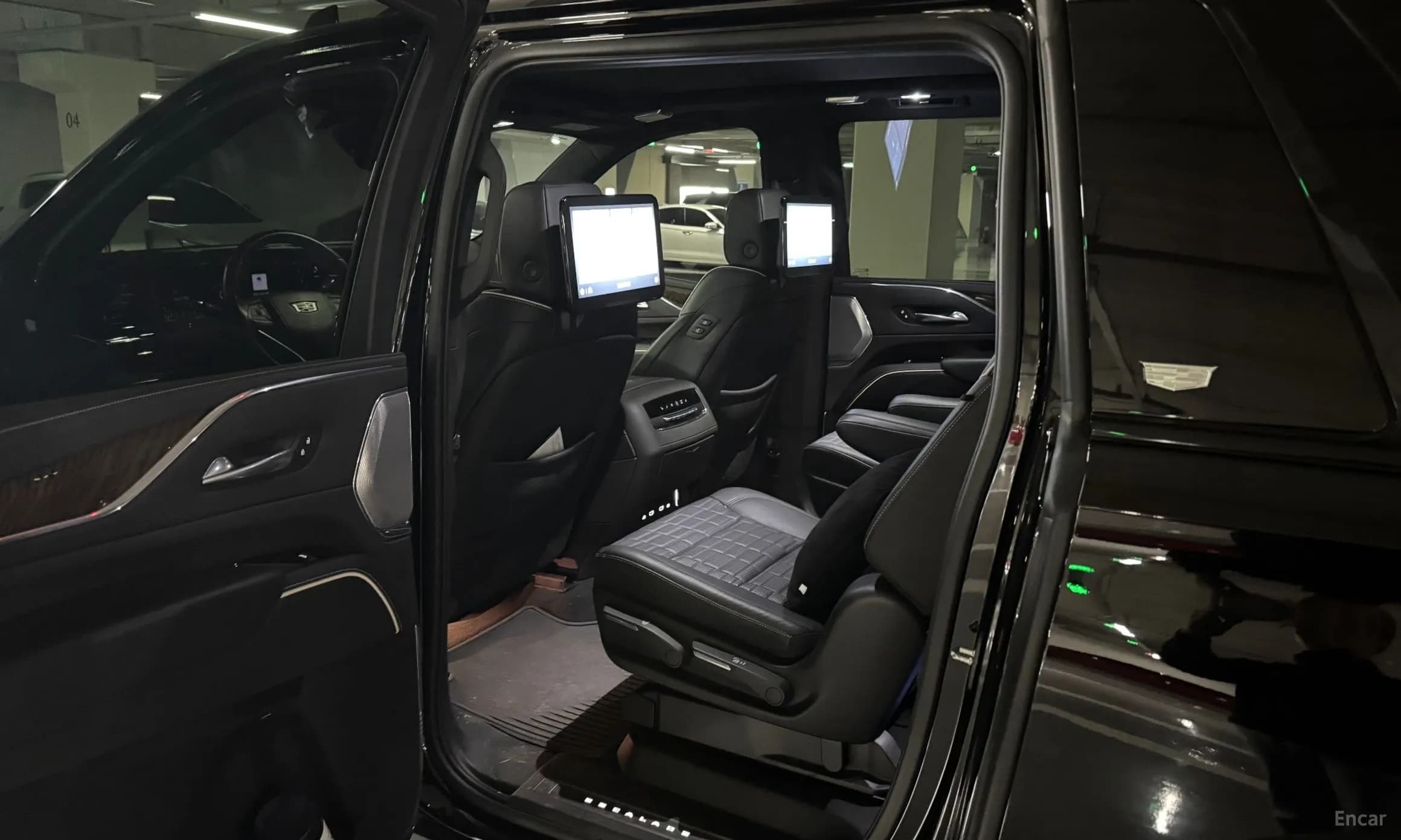 Escalade 5th Generation
