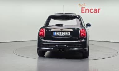 Cooper S