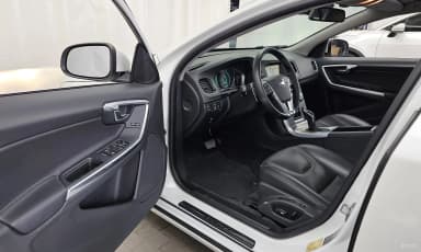 S60