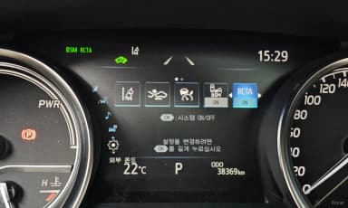 Camry (XV70)