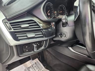 X6 (F16)