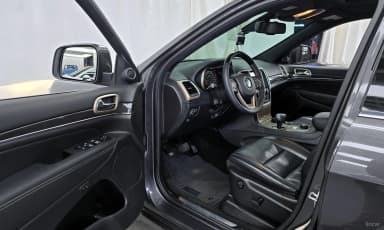Grand Cherokee