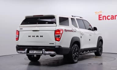 Rexton Sports Khan