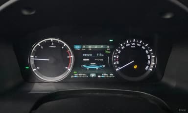 Rexton Sports Khan