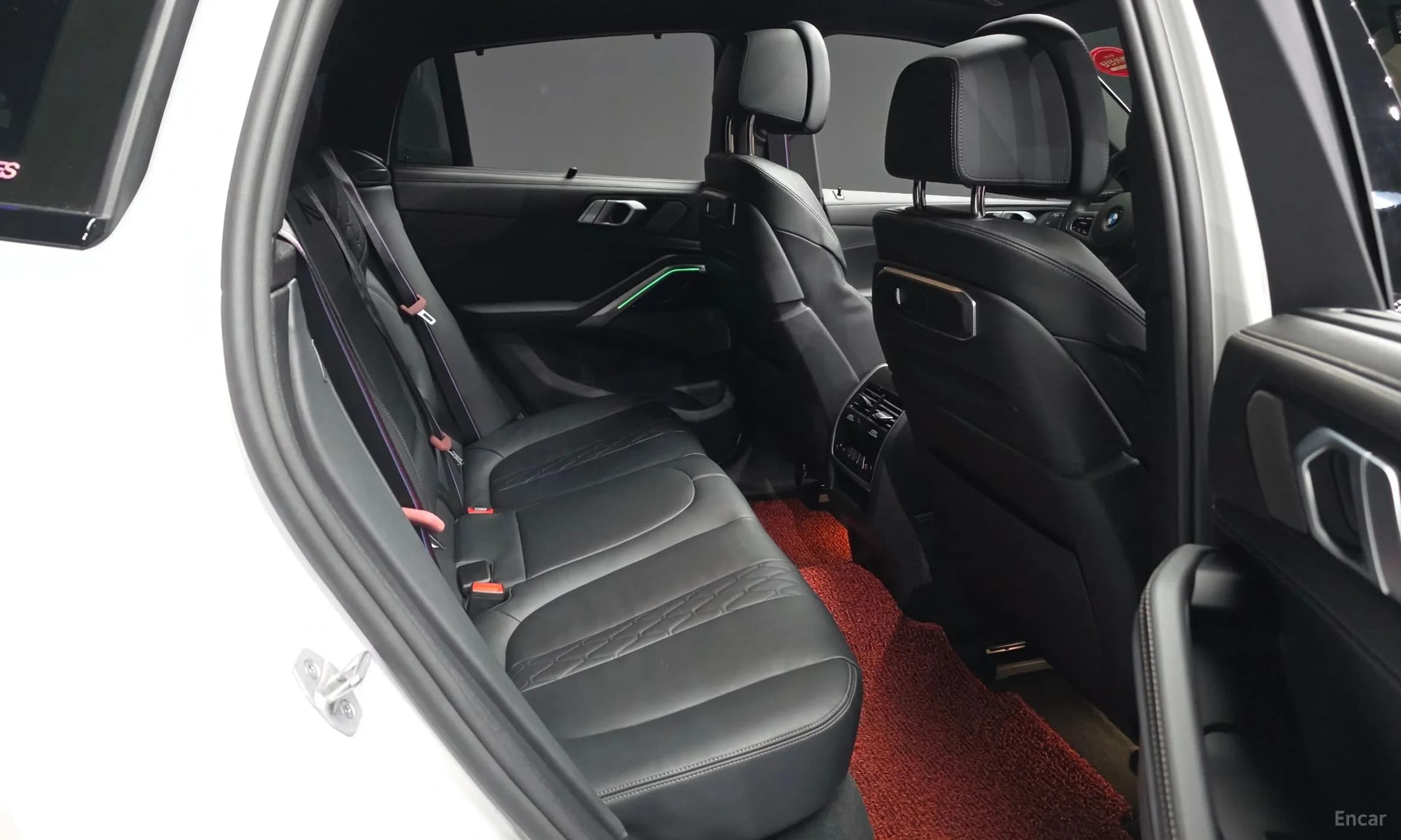 X6 (G06)
