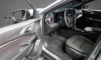 Trax Crossover