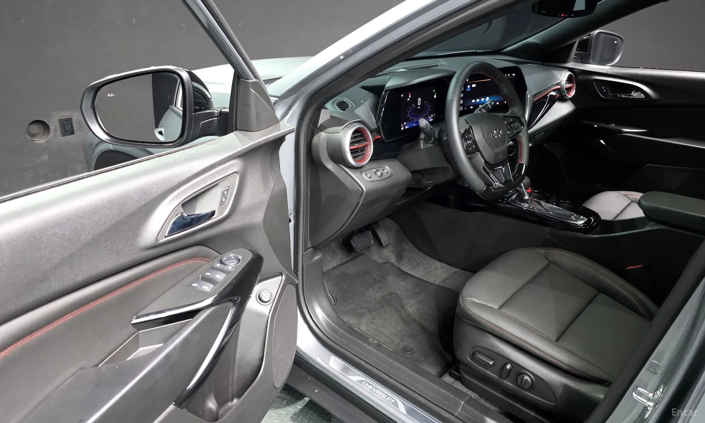 Trax Crossover