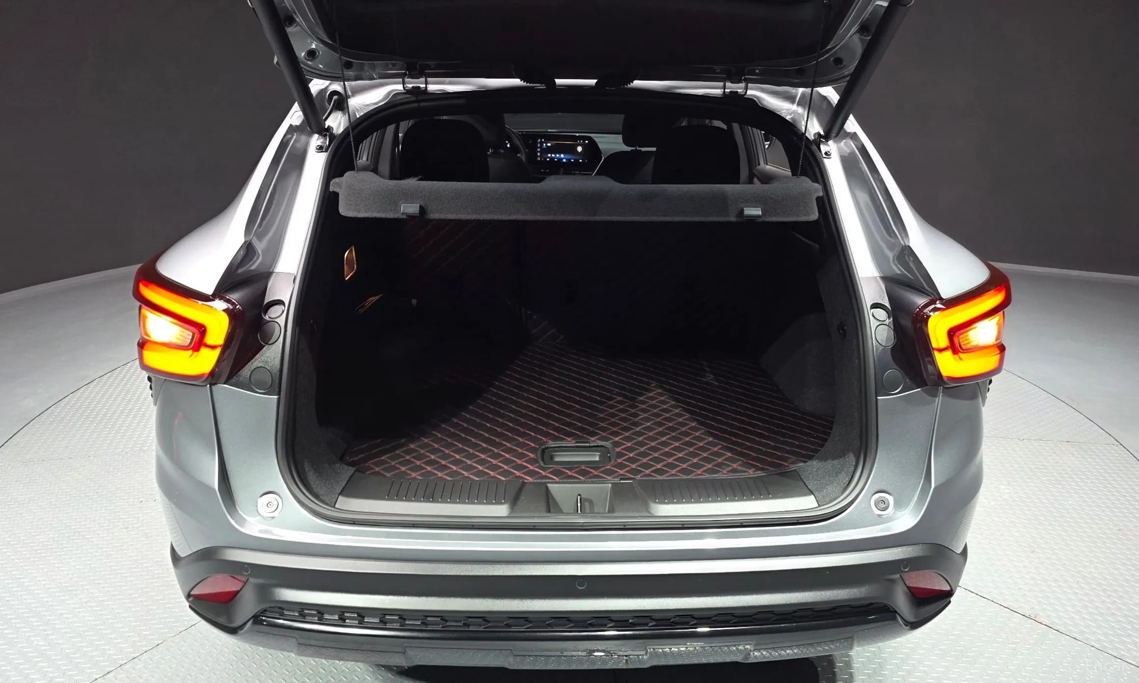 Trax Crossover