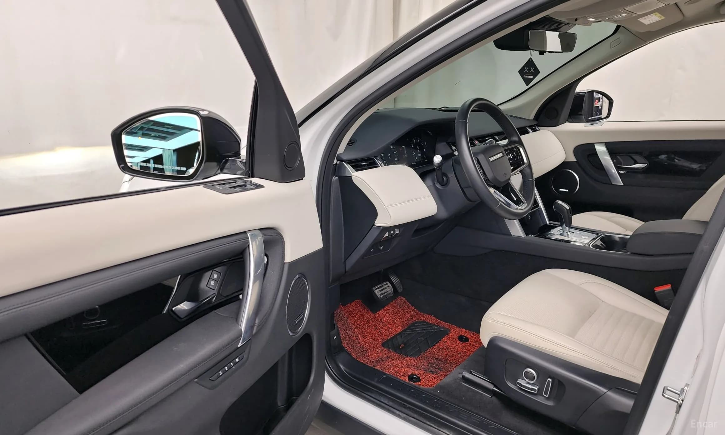Discovery Sports