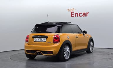 Cooper S