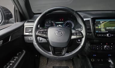 Rexton Sports Khan