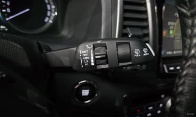 Rexton Sports Khan
