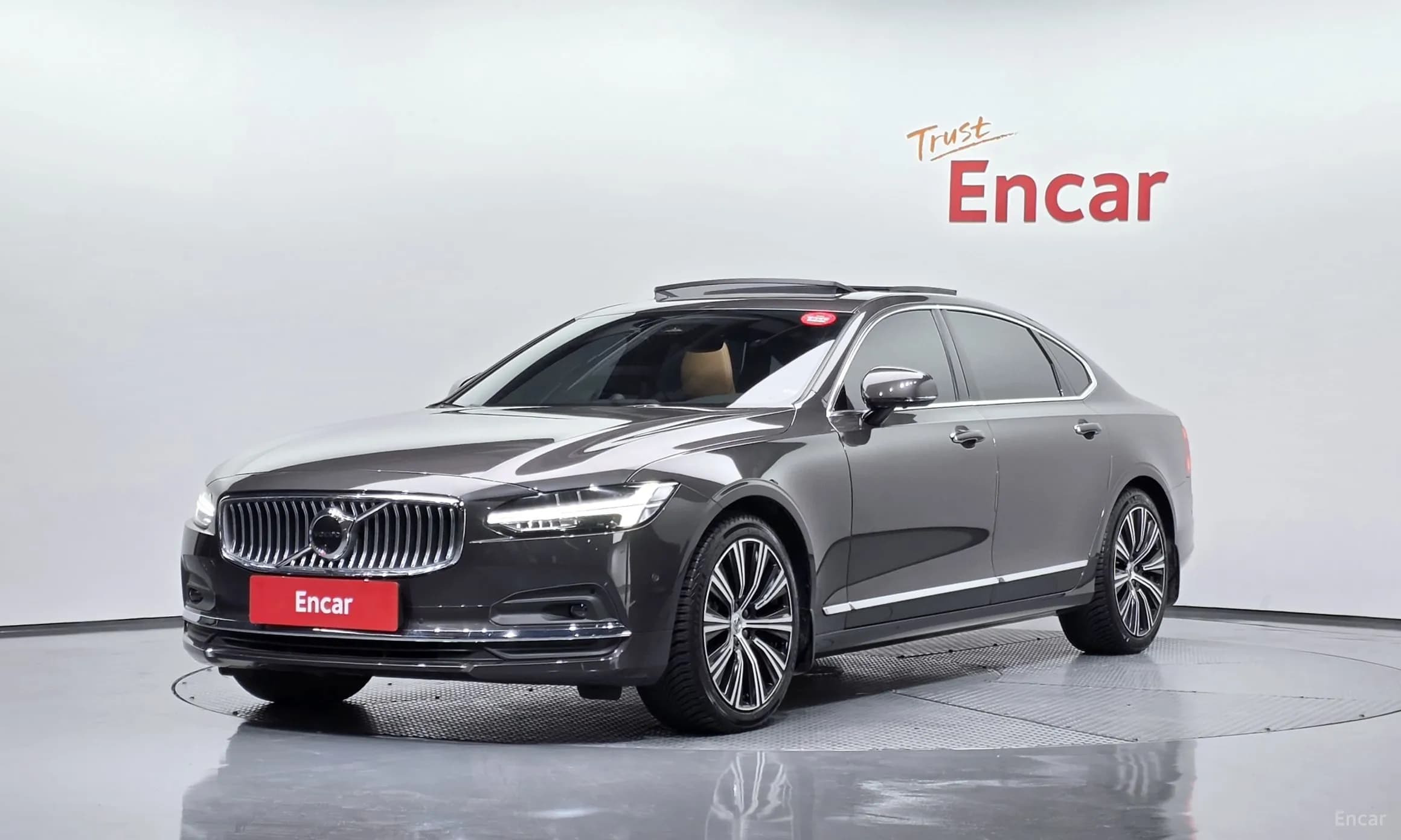 S90