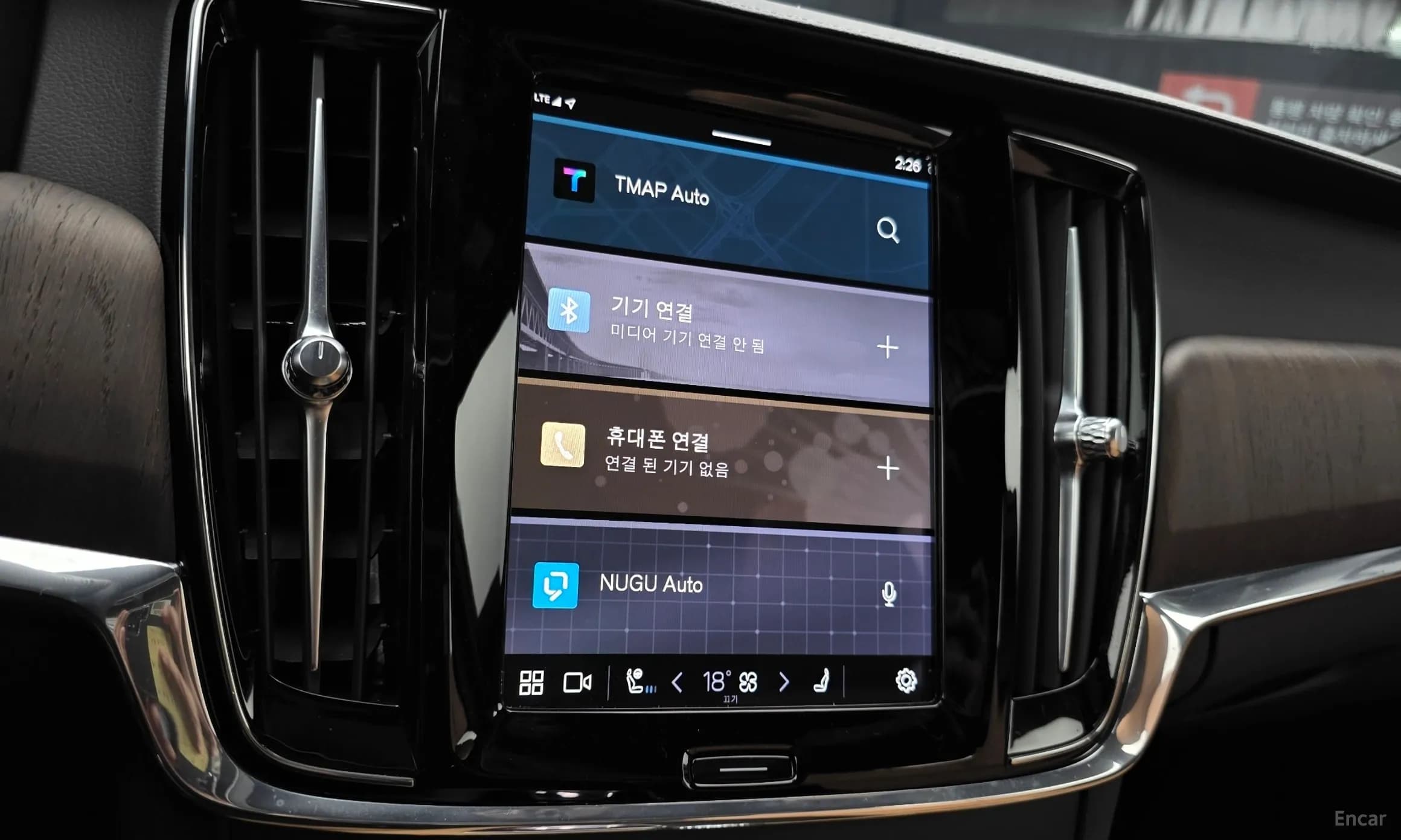 S90