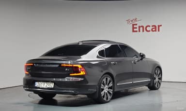 S90