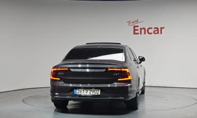 S90