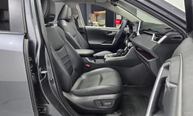 RAV4 5th Generation