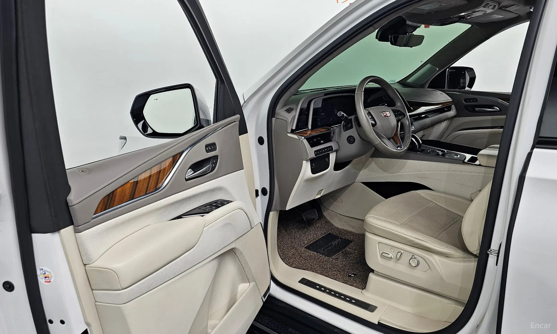 Escalade 5th Generation