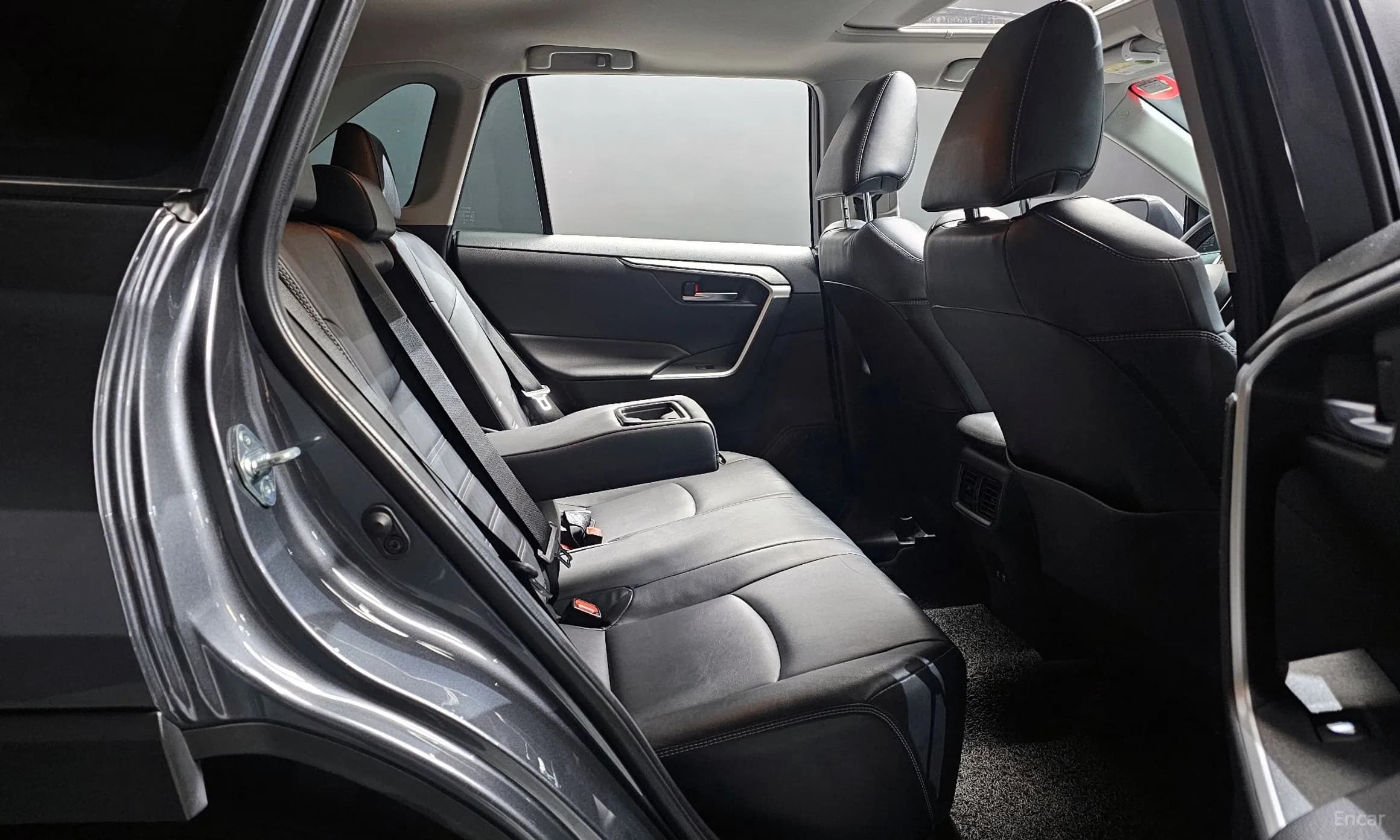 RAV4 5th Generation