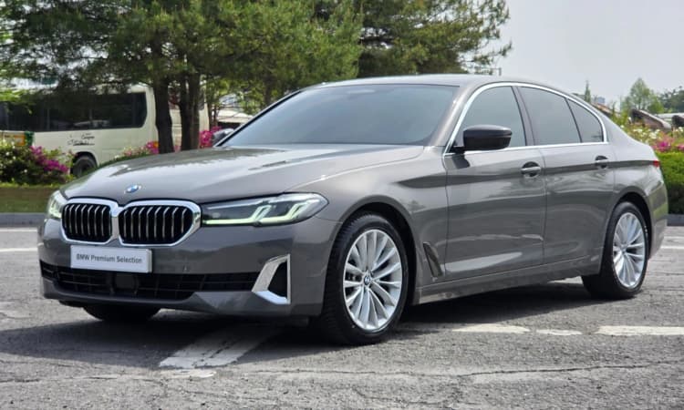 5 Series (G30)