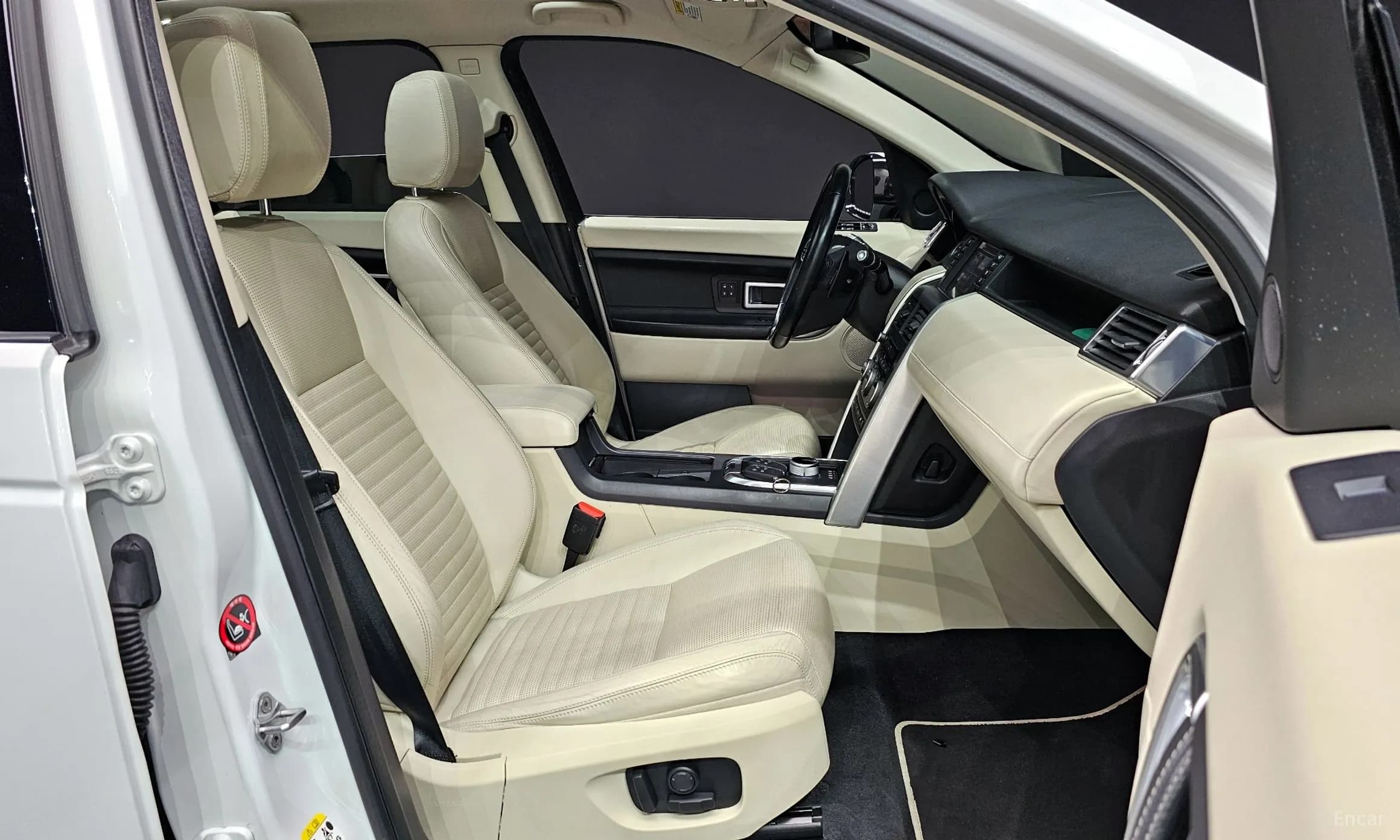 Discovery Sports