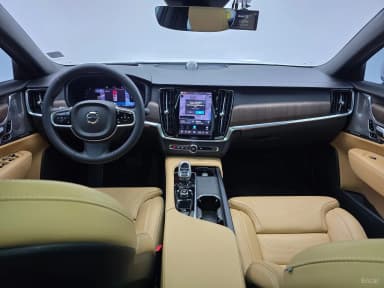S90