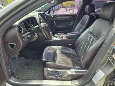 Flying Spur Gen 1