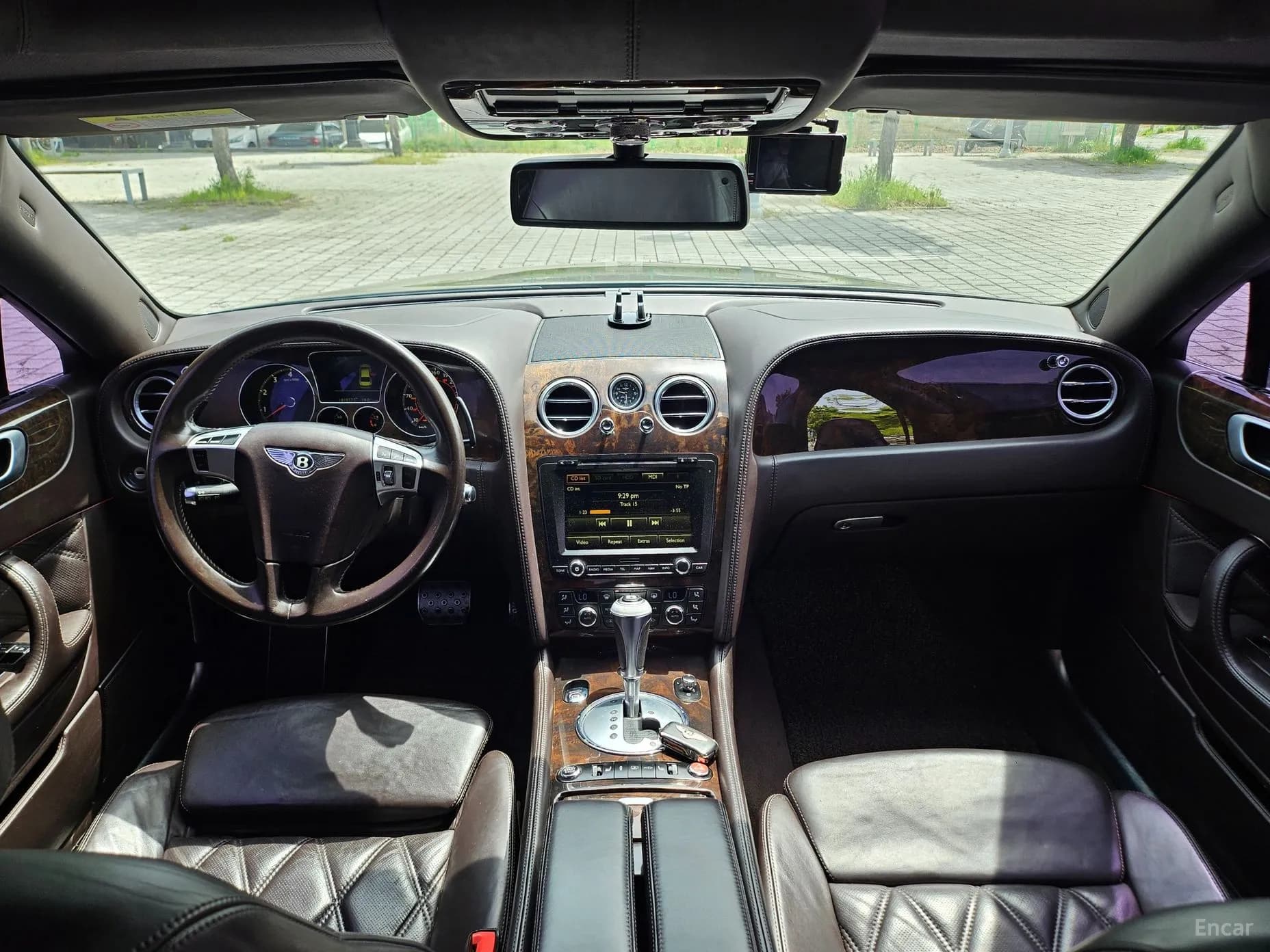 Flying Spur Gen 1