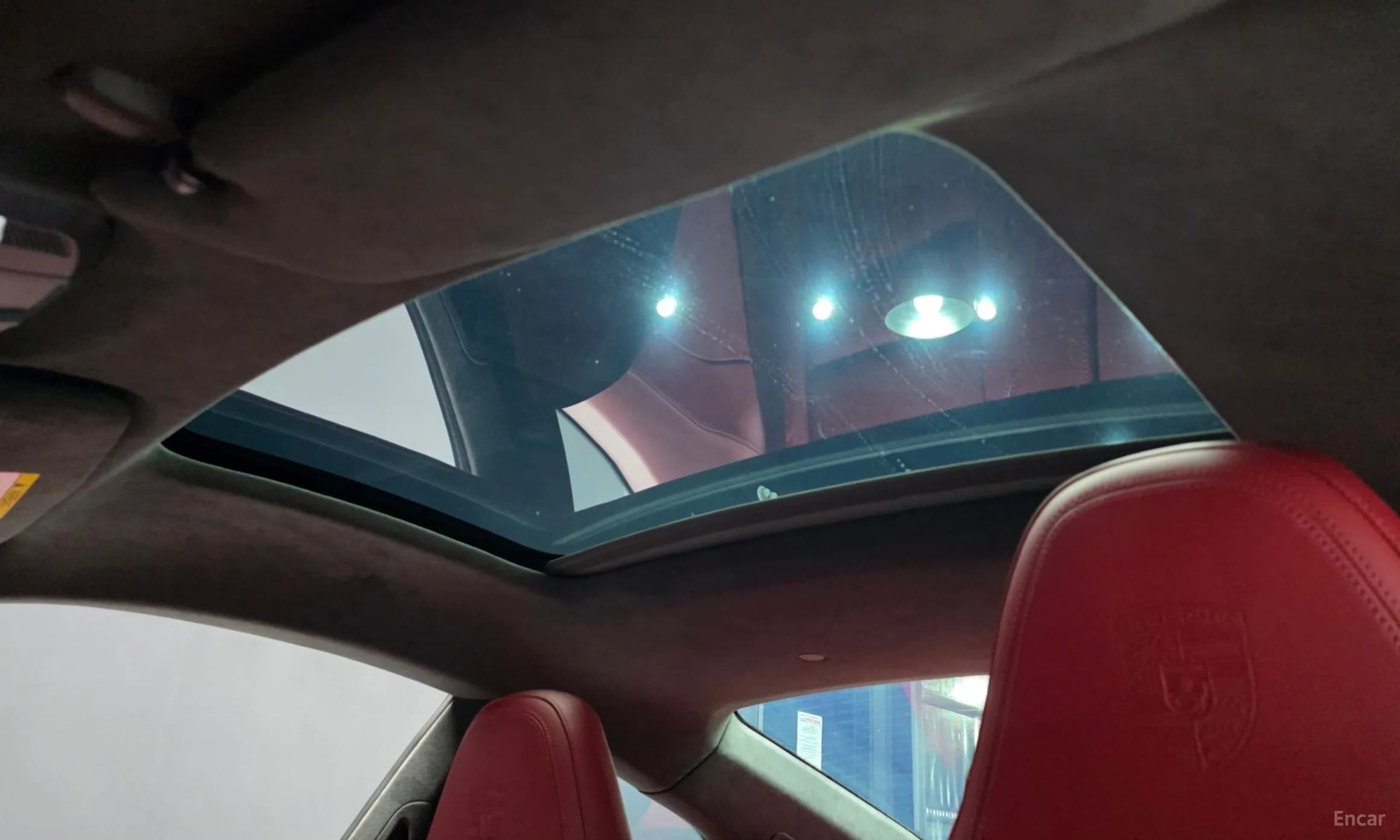 911 (992)