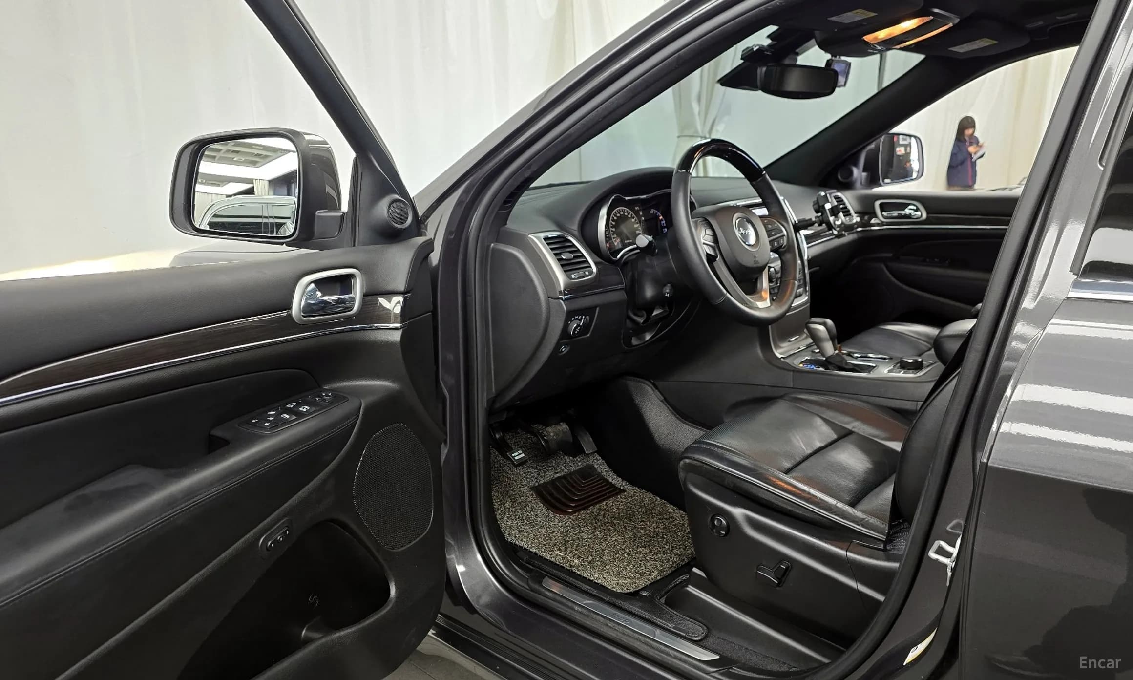 Grand Cherokee