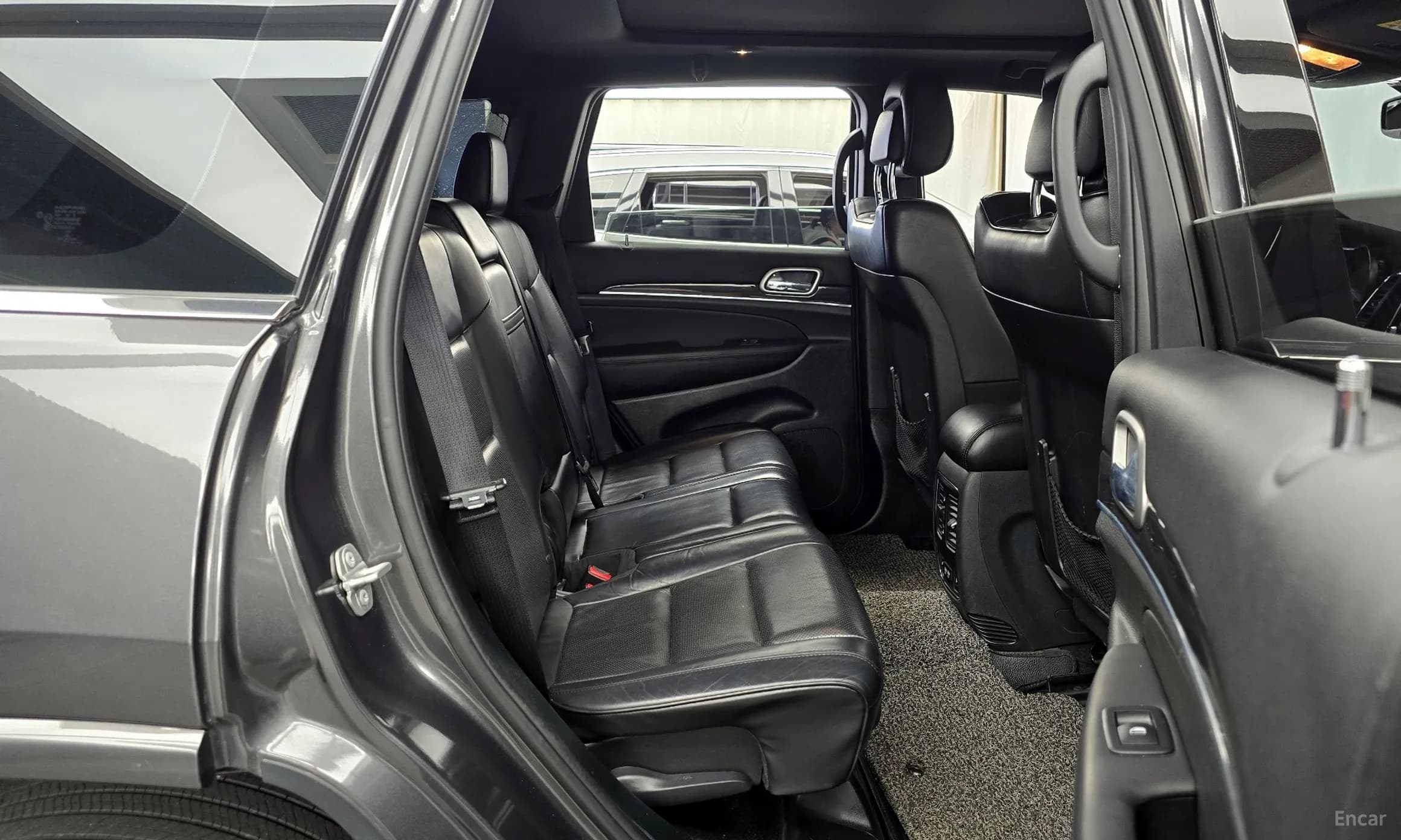 Grand Cherokee