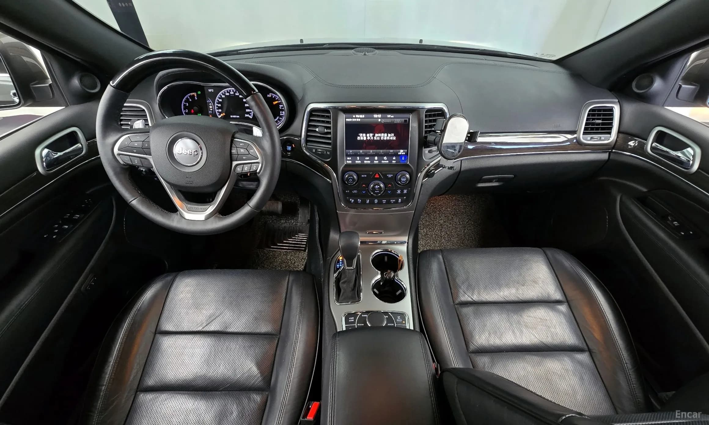 Grand Cherokee
