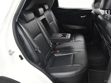 Berry New Tivoli